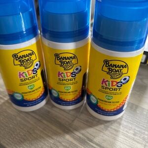 Banana Republic Kids Sport Sunscreen - Blue and Yellow